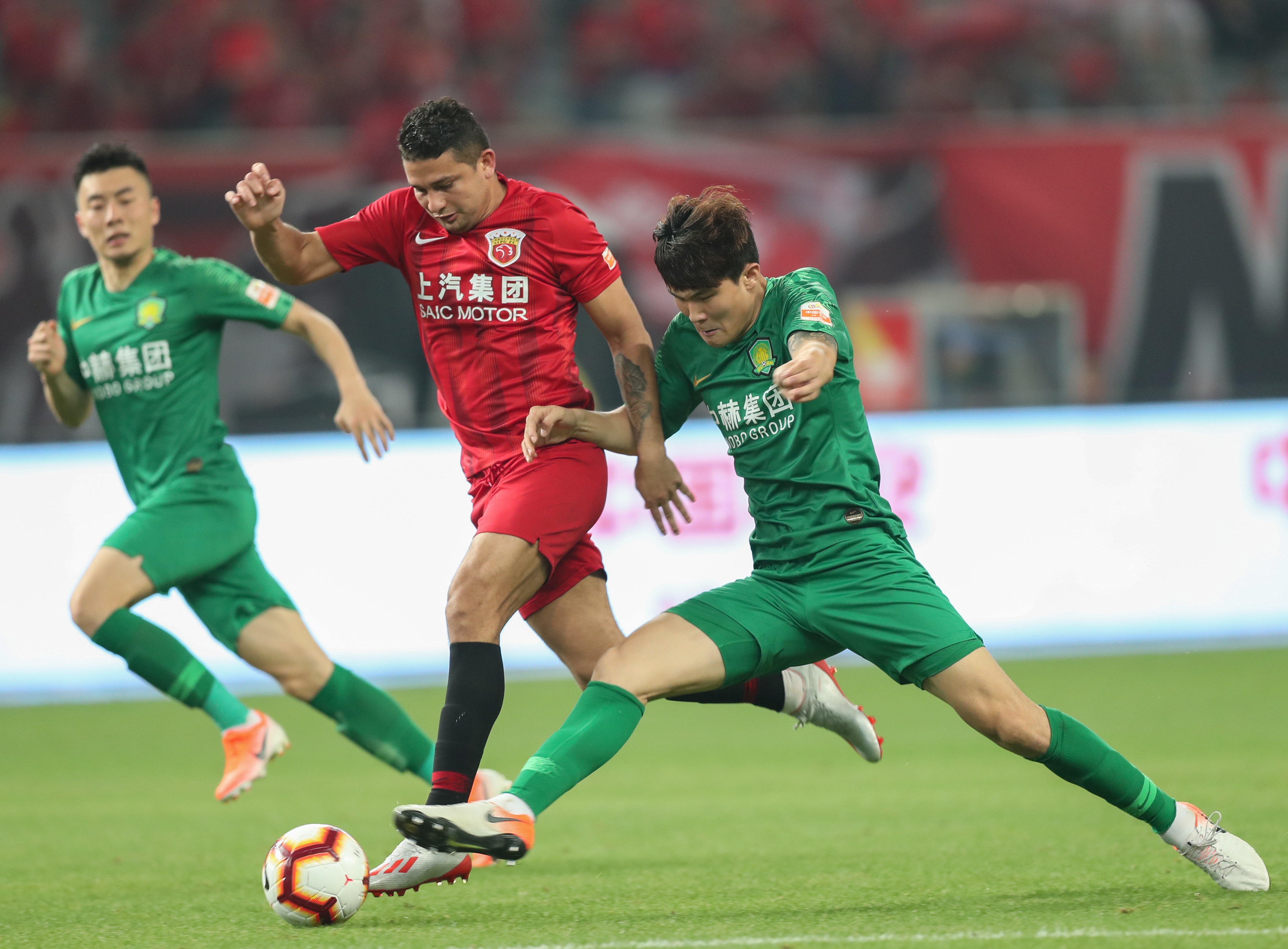 凯尔：多特和药厂是两支势均力敌的顶级球队；我们不够幸运