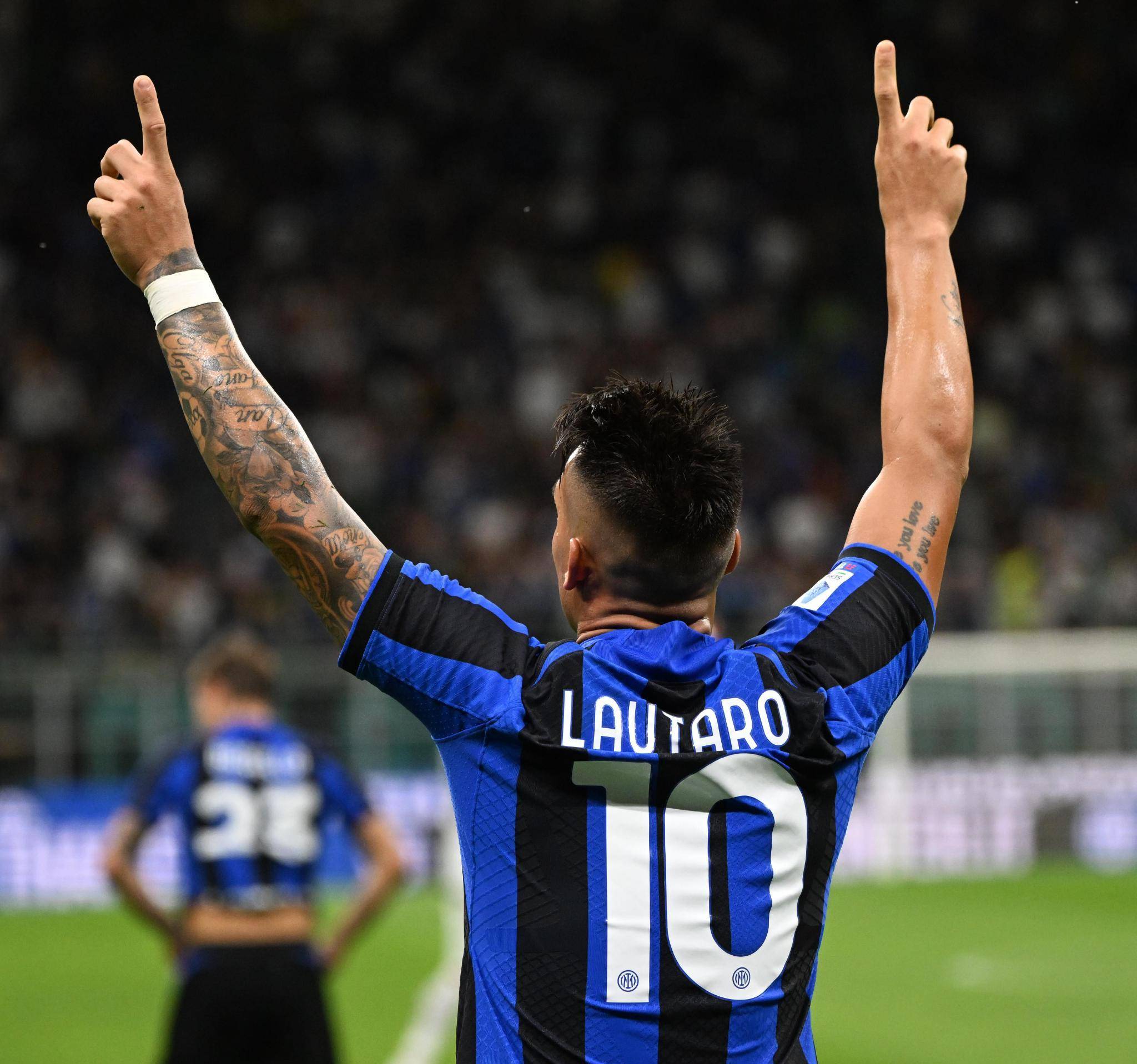 庆幸离开尤文！23岁巴西前锋夺金靴：44场独造34球！身价涨了6倍