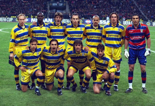 迈克·布朗：哈特整晚防字母哥都非常拼，唐斯进攻篮板很关键