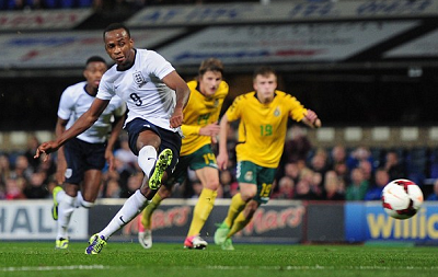 混团世界杯爆大冷！世界第一丢大分，国乒男单连败，4强队伍出炉